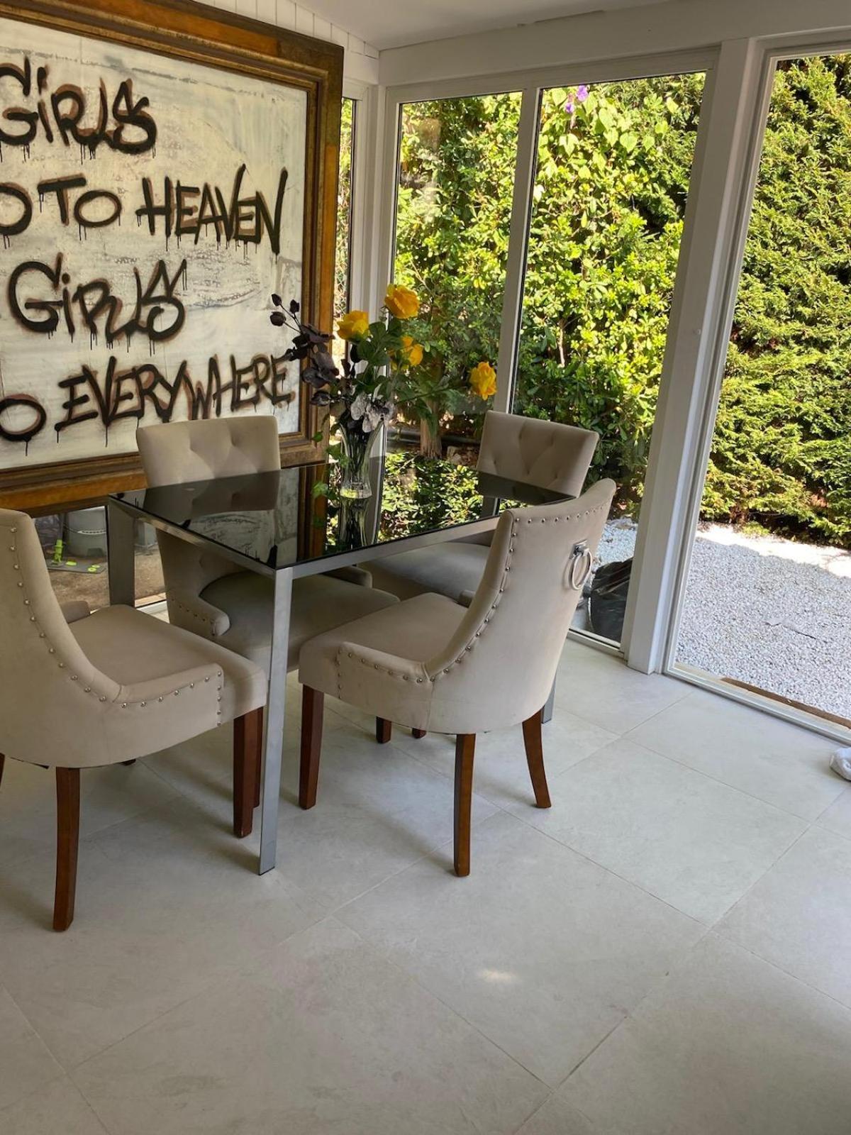 Maison Privee Dans Un Petit Domaine *